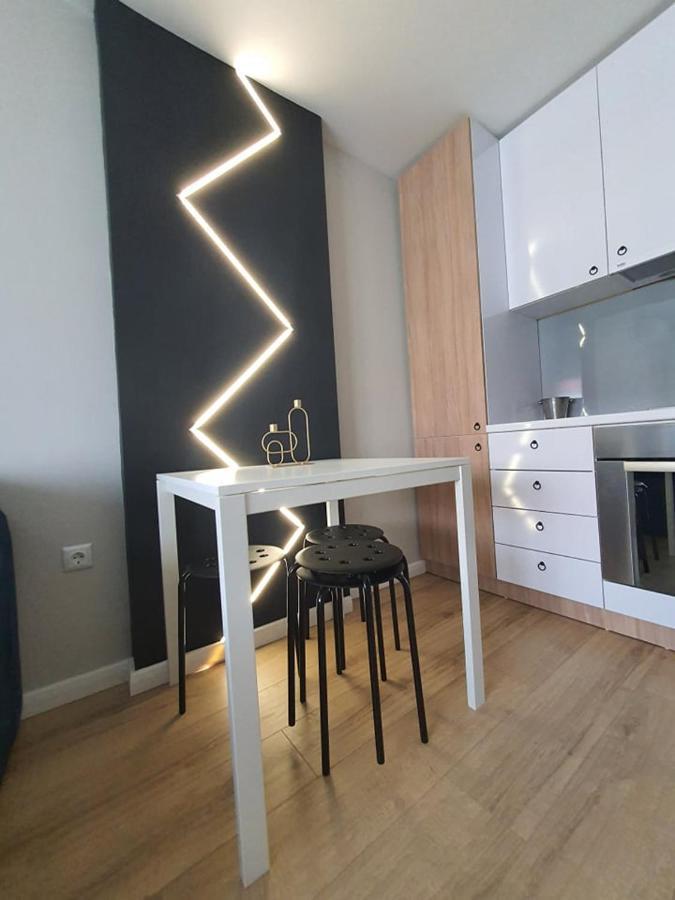 Jazz Stan Na Dan Appartement Brčko Buitenkant foto